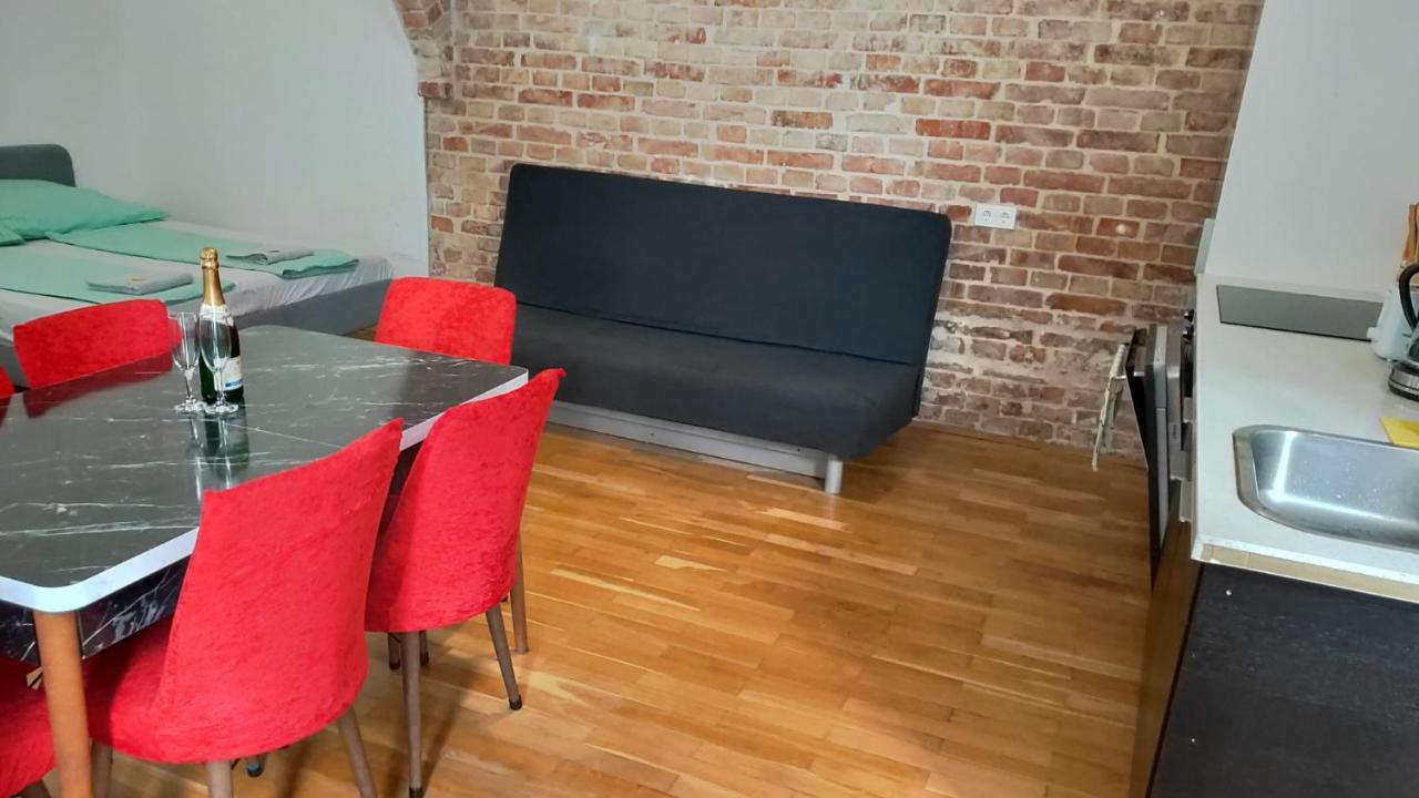Cozynite Premium Apartment Stadthalle Vienna Exterior photo